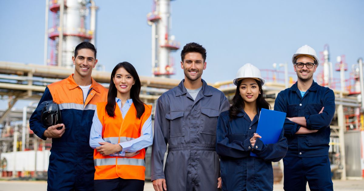 Why Companies Use Oil & Gas Staffing Solutions